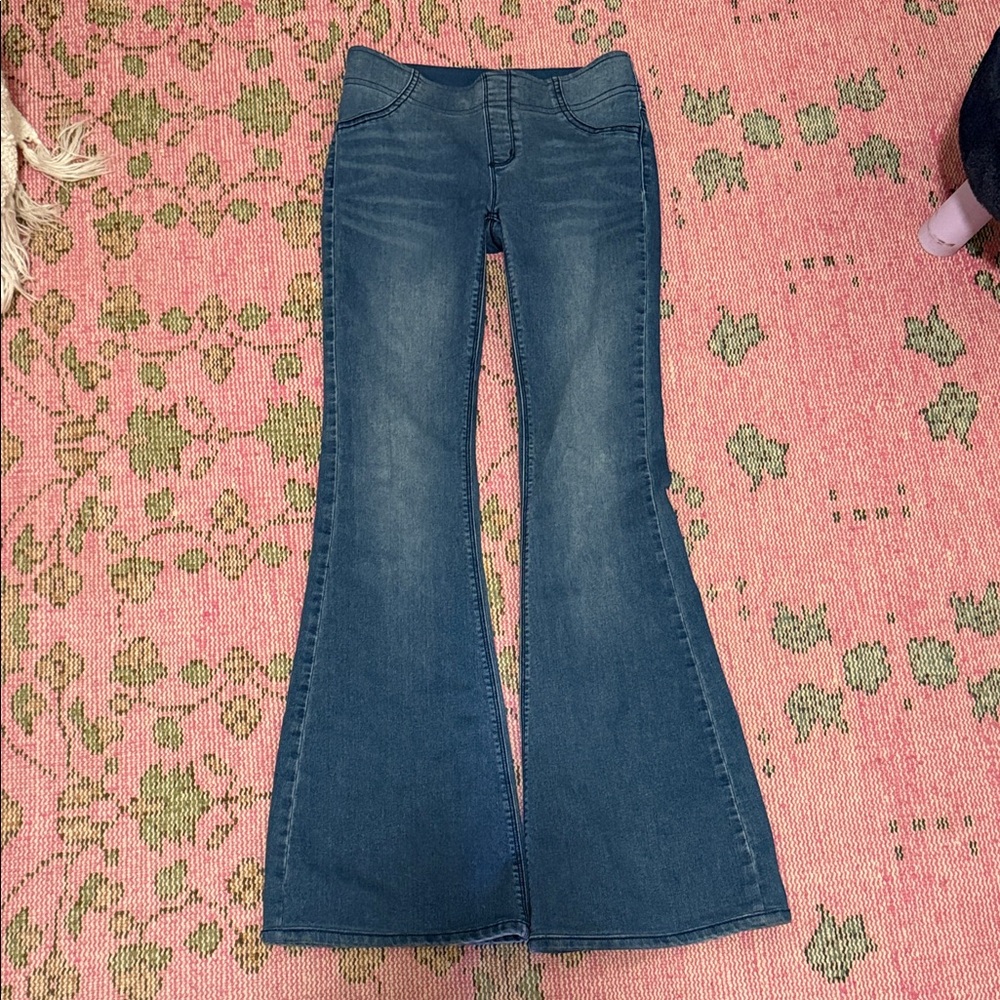 Free People Blue Flare Pull On Jeans Size 25 - Picture 3 of 5